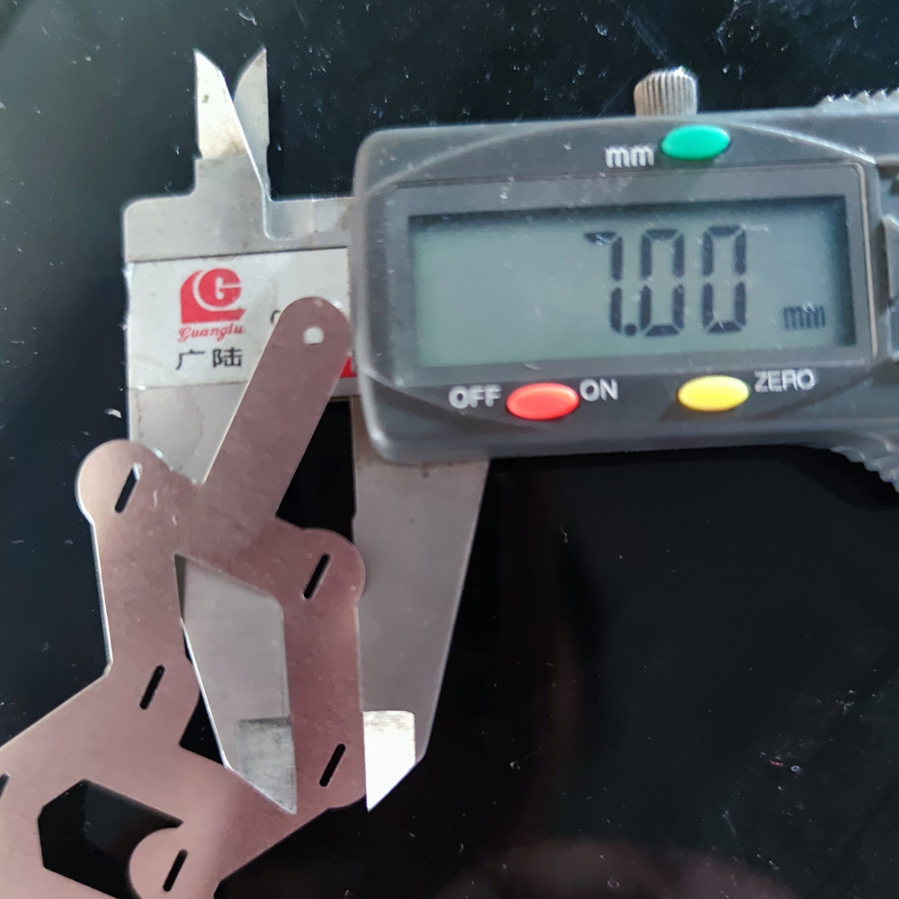 13S5P W Tipo Lamiera di Acciai - Spot Welder 18650 Battery Pack recensione e prezzo